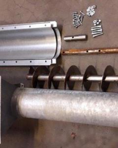 Down gate 152mm 300x300 red. M&M